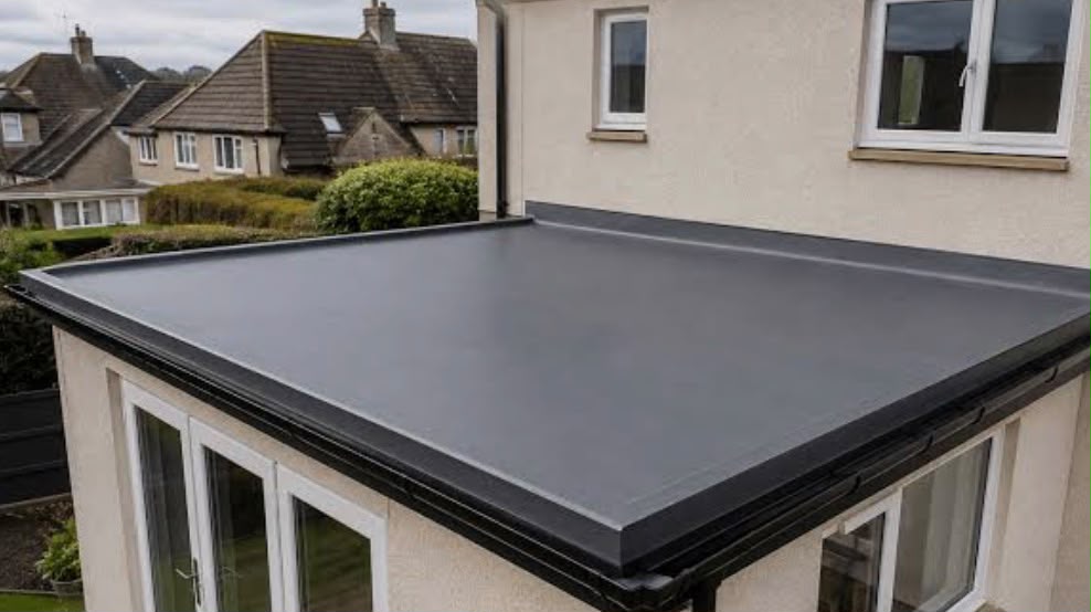 Completed seamless liquid rubber flat roof